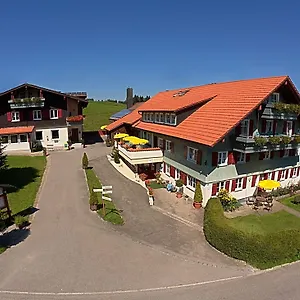 Starennest Hotel